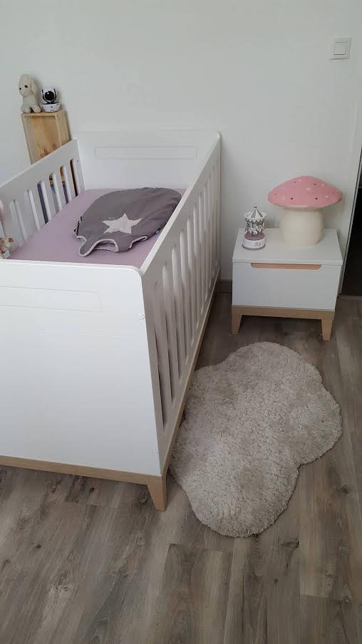 Chevet enfant riga blanc et bois mobilier ecologique qualité ... Chevet blanc bois enfant