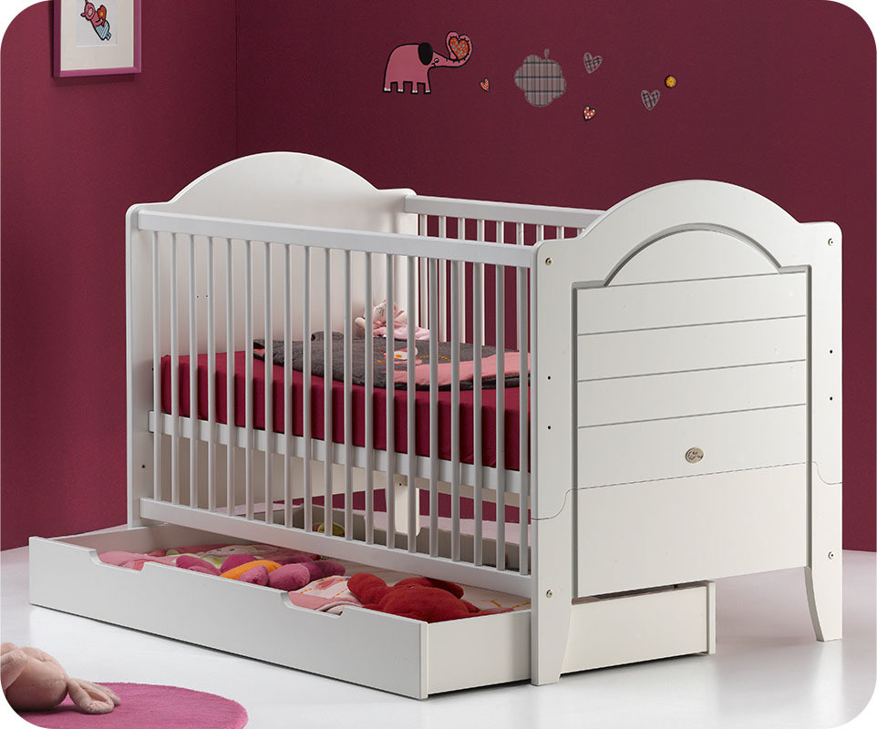 Magasin de Puériculture Bébé 9 : Chambre de bébé, Poussette et Lit de