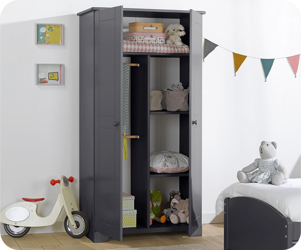 armoire de chambre grise