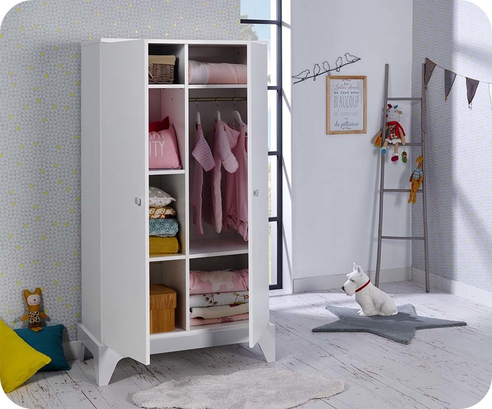 Chambre Bebe Vert Gris : Armoire Bébé Moon Blanche et Gris Clair Chambre et Mobilier pour Chambre Bebe Vert Gris : Armoire Bébé Moon Blanche et Gris Clair Chambre et Mobilier pour