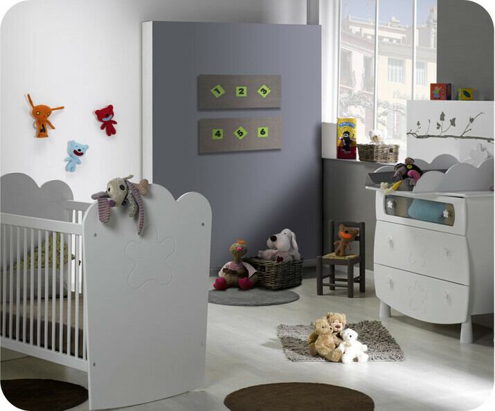 Mini chambre b&eacute;b&eacute; Lin&eacute;a Blanche avec plan &agrave; langer 
