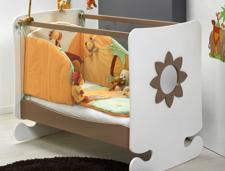 commode bebe katherine roumanoff