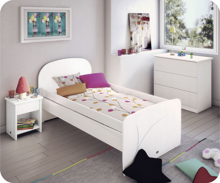 Rideaux Et Tapis Chambre Bebe : est suffisamment grand pour dormir seul dans sa propre chambre, dans Rideaux Et Tapis Chambre Bebe : est suffisamment grand pour dormir seul dans sa propre chambre, dans
