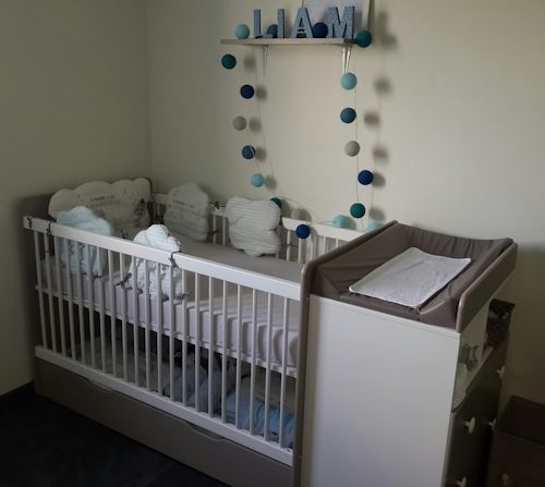 Découvrez le lit bébé évolutif malte et ses différent coloris !