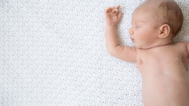 Aidez bébé à supporter la chaleur !