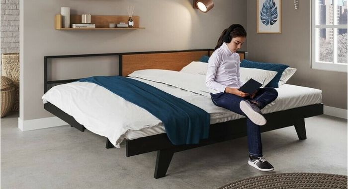 Les solutions gain de place pour un lit deux personnes : guide complet pour votre chambre