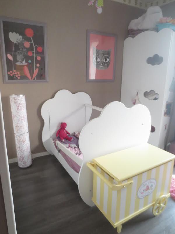 Le Lit Bébé Altéa Blanc et l'Armoire Bébé Altéa Blanche