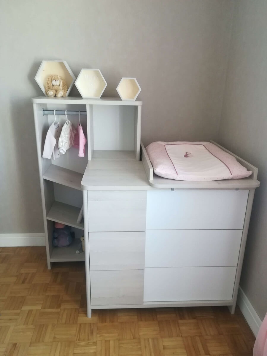 La commode bébé et bibliothèque Lili blanc et bois