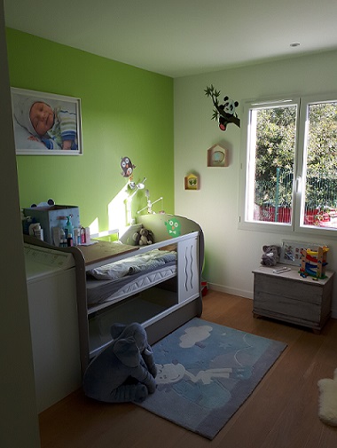 Le lit bébé évolutif Jooly lin et blanc