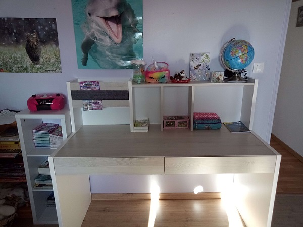 Le bureau enfant Iléo avec rangement