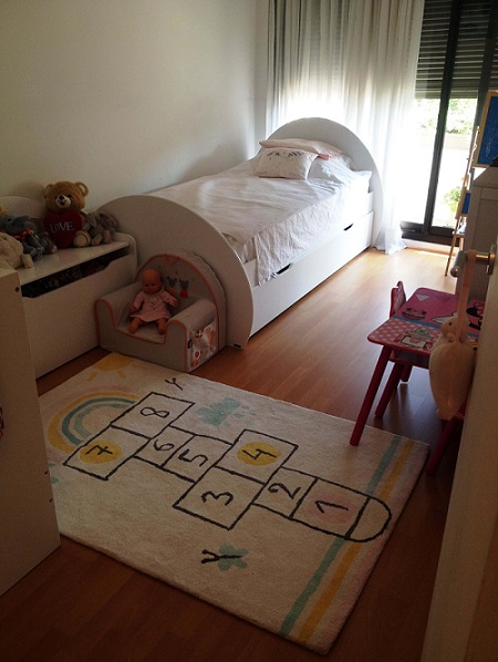 Le lit enfant Lune avec tiroir