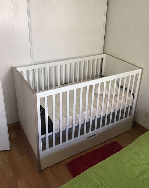 Le lit bébé évolutif Plume