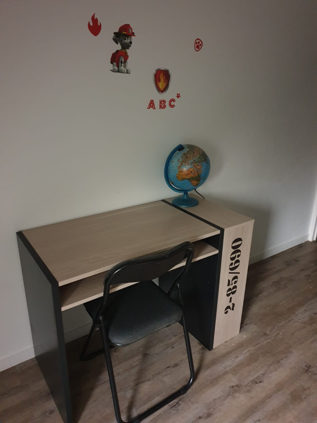 Bureau Muka