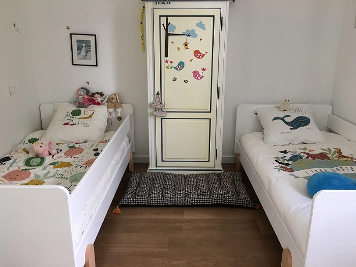 Lit banquette Baloon blanc et bois