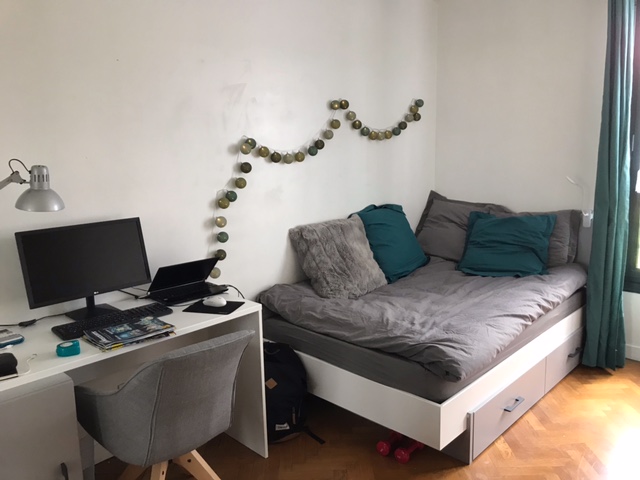 Lit ado Ezio 120x190 cm avec tiroir et le bureau Ezio
