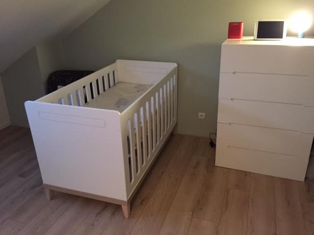 Le lit bébé évolutif Riga
