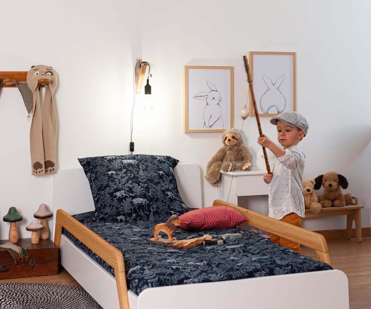 Lit Enfant Avec Barrieres Sommier Et Matelas Ozzo En Bois Massif