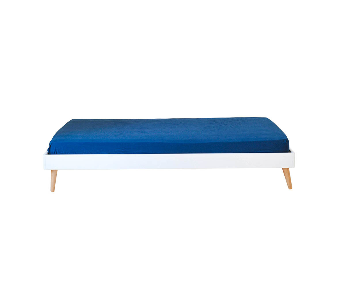 PROMO ! Lit enfant avec pieds, sommier et matelas Honey Bois naturel 120x190 cm