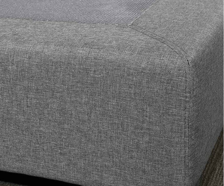 Détail tissu sommier tapissier