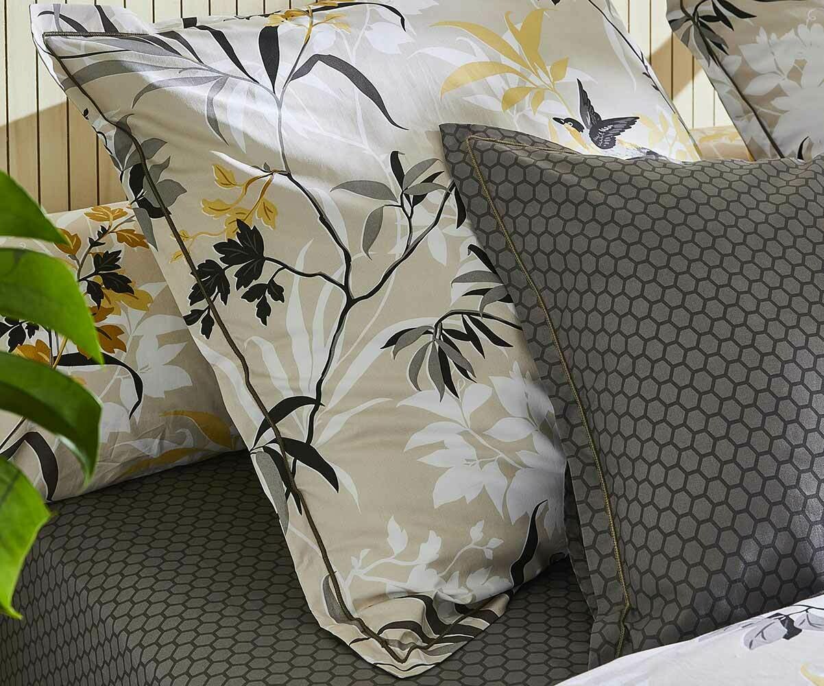 Parure de lit ado Zen, 1 housse de couette et 2 taies d'oreiller Parure de lit ado Zen, 1 housse de couette et 2 taies d'oreiller