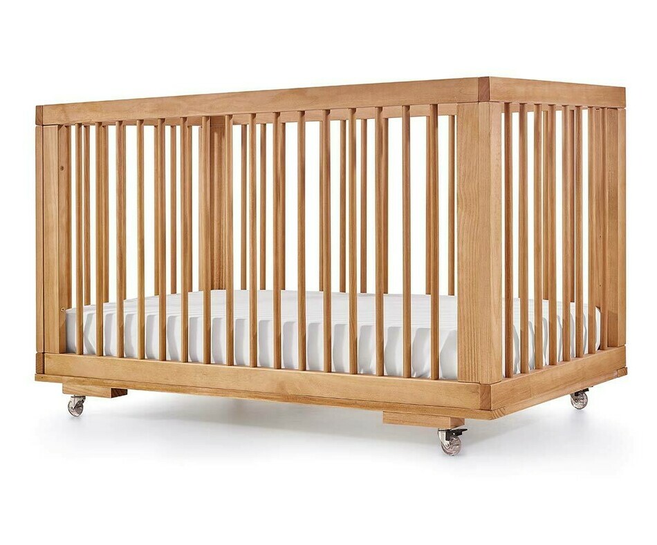 Lit bébé Jany avec sommier bas et matelas 