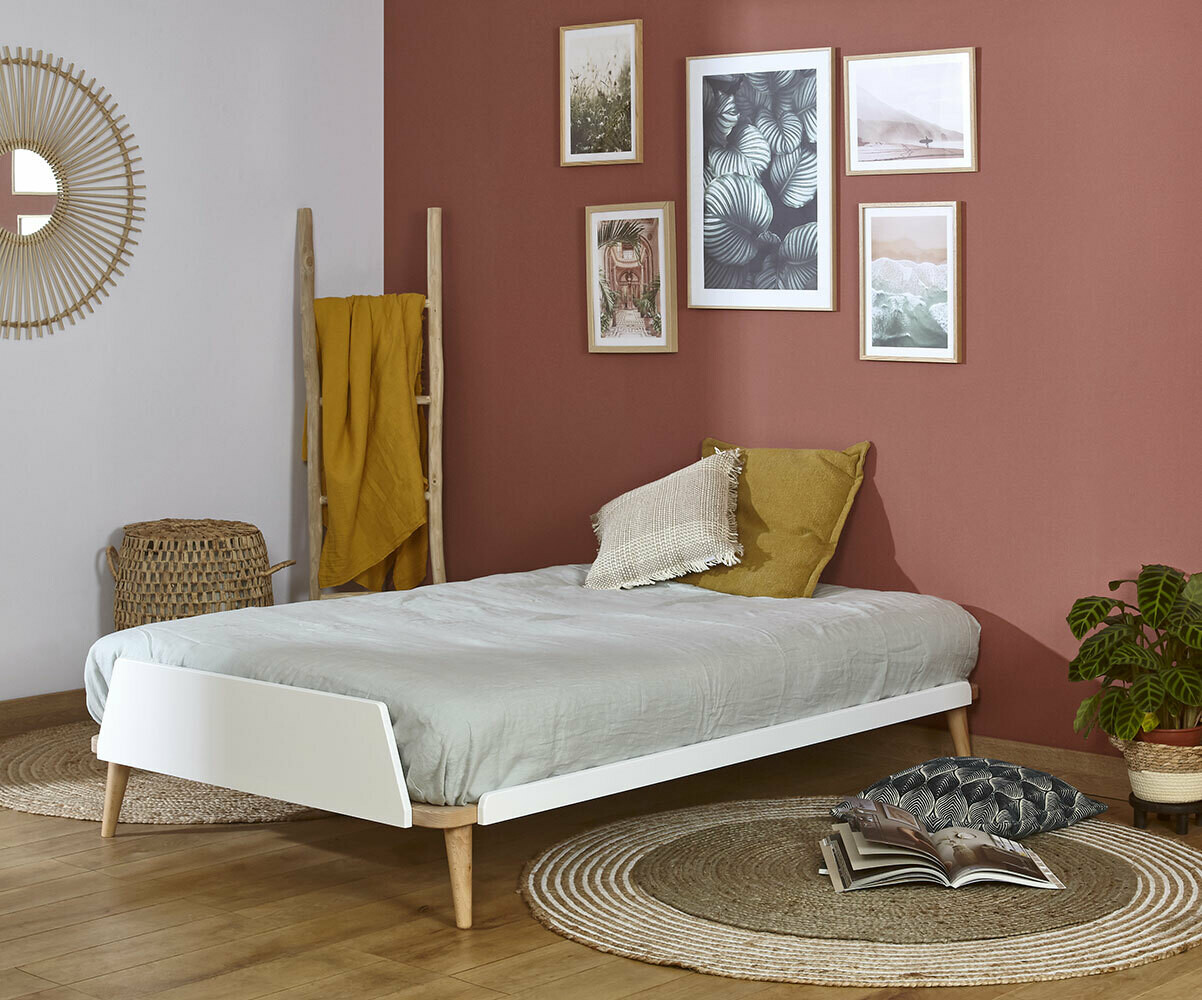 Lit adulte avec sommier et matelas Kyou Blanc et bois 120x190 cm