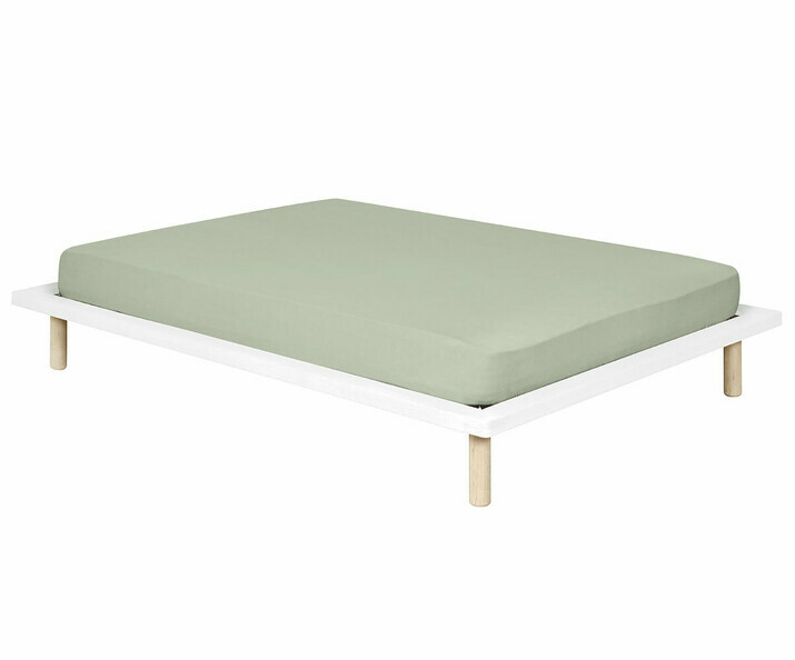 Lit adulte Hoha avec matelas assure des nuits douces et agréables