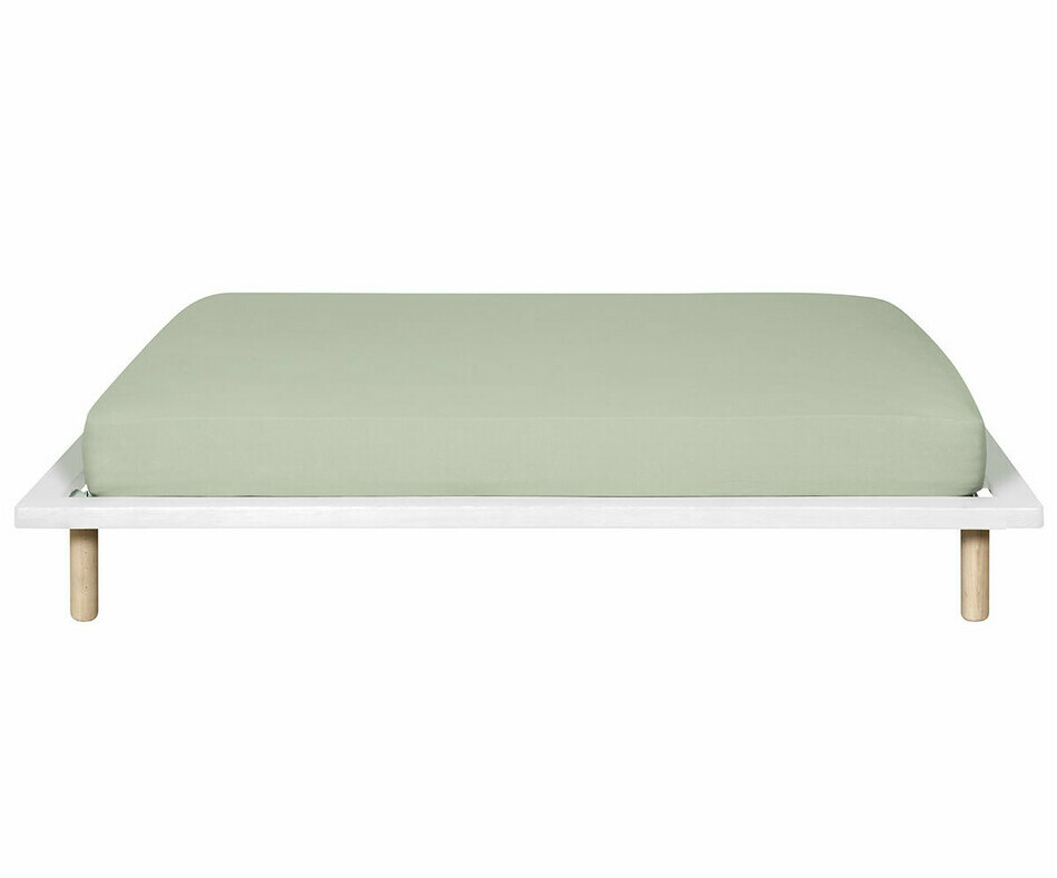Lit adulte Hoha avec matelas a une grande résistance