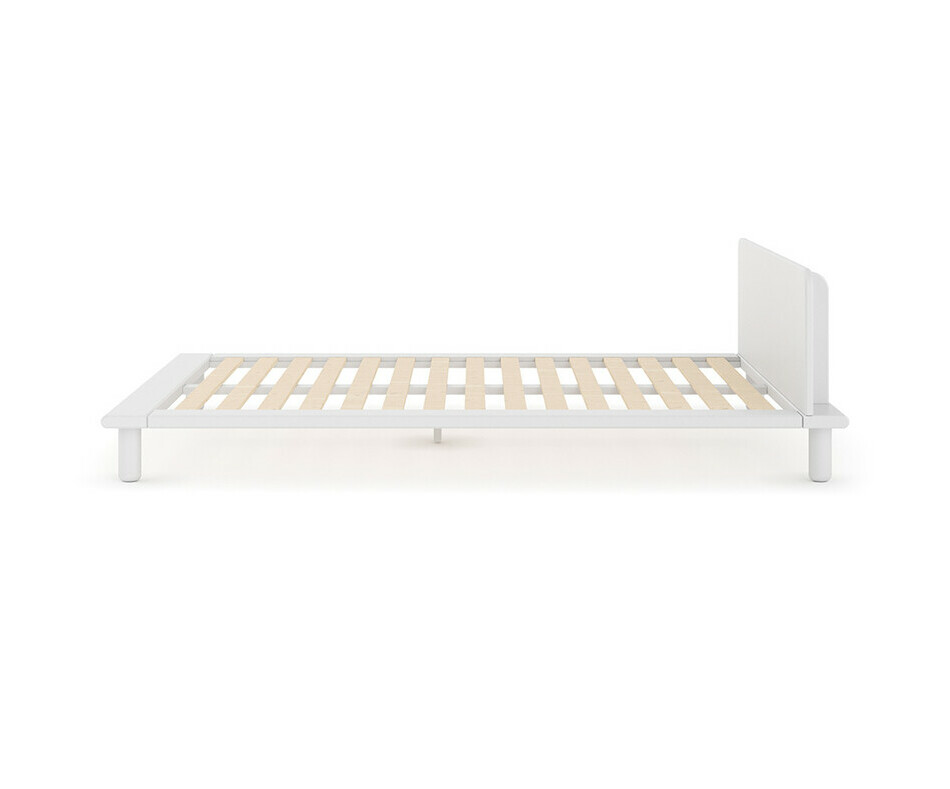 Vue de profil du lit Colay blanc