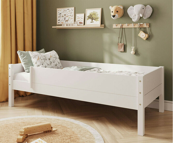 Lit enfant avec barrière - Combeebed