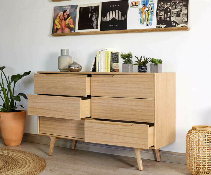 Commode en bois avec 6 tiroirs