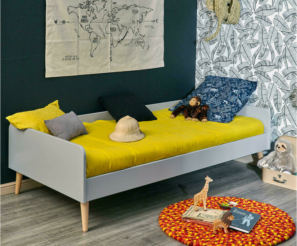 Lit enfant Octave Gris - avec pieds en bois Lit enfant Octave Gris - avec pieds en bois