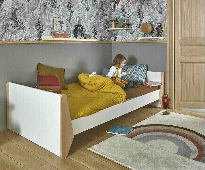 Lit Enfant Design Kolmio en Bois Massif. Couchage 1 place 90x190 cm