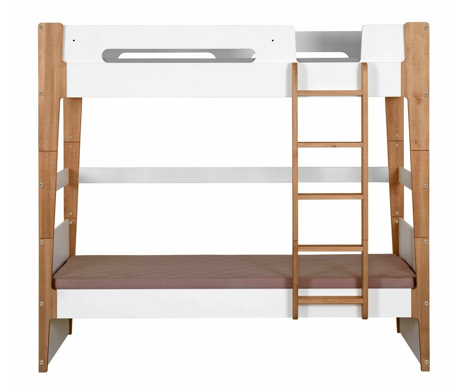 Superposé Tallin avec échelle devant Superposé Tallin avec échelle devant