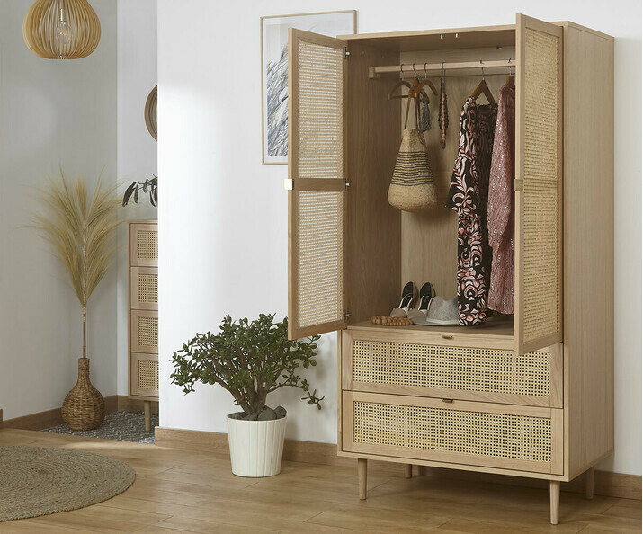 Armoire ados Narva ouverte