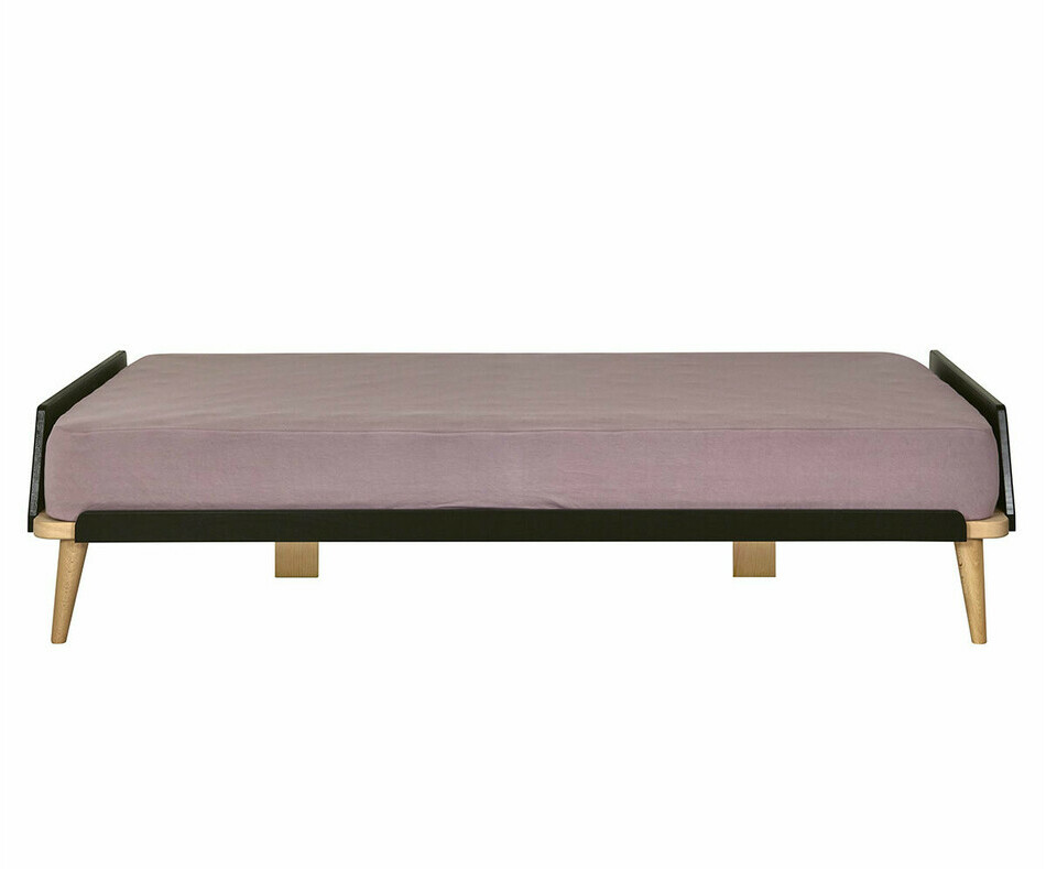 Lit Kyou noir ado vue de ct avec matelas