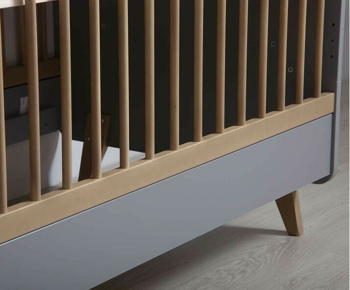 Lit Bb volutif Pipa Gris et Bois avec matelas
