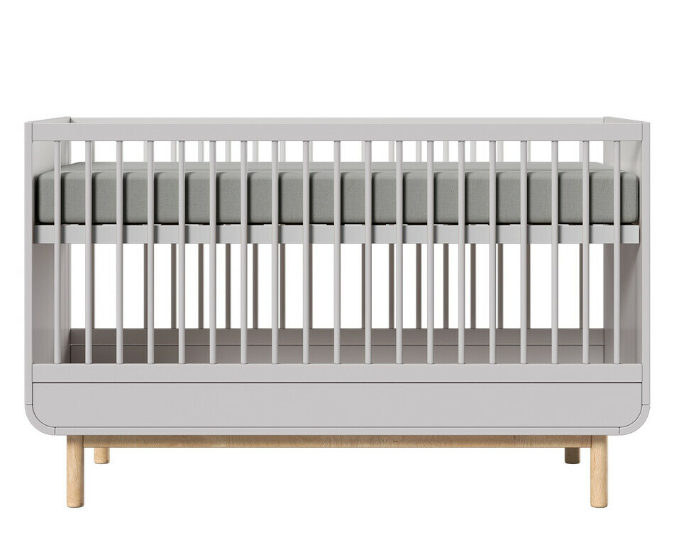 Lit bébé évolutif Kinona blanc en bois massif position haute avec matelas Lit bébé évolutif Kinona blanc en bois massif position haute avec matelas