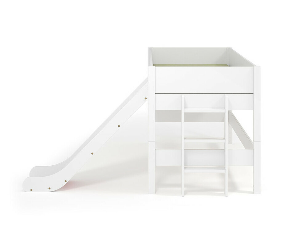 Vue de profil du lit blanc mi hauteur avec toboggan + matelas