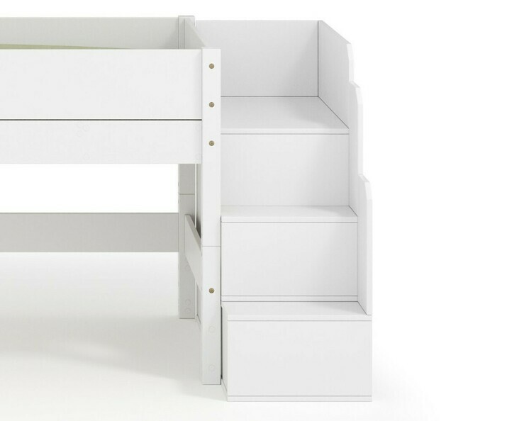 Vue de face de l'escalier pour lit mi hauteur Combeebed