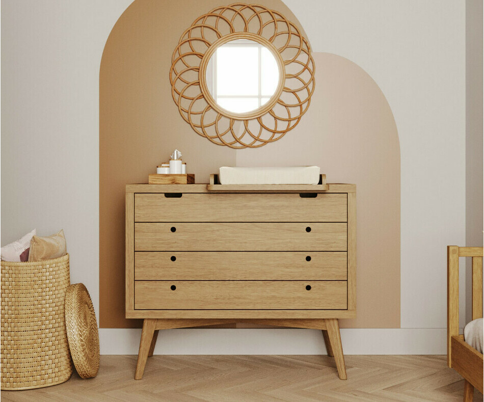 Commode 4 tiroirs noisette Commode 4 tiroirs noisette