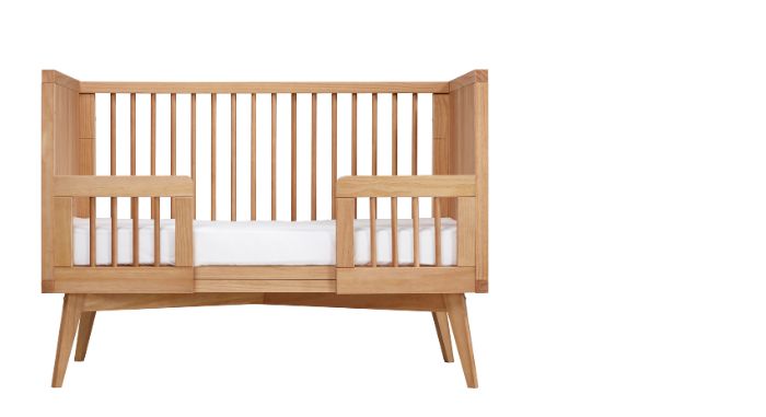 petit lit enfant avec barrières