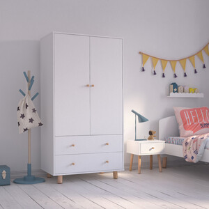 Rangement des vêtements enfant : 7 astuces pour optimiser l'espace